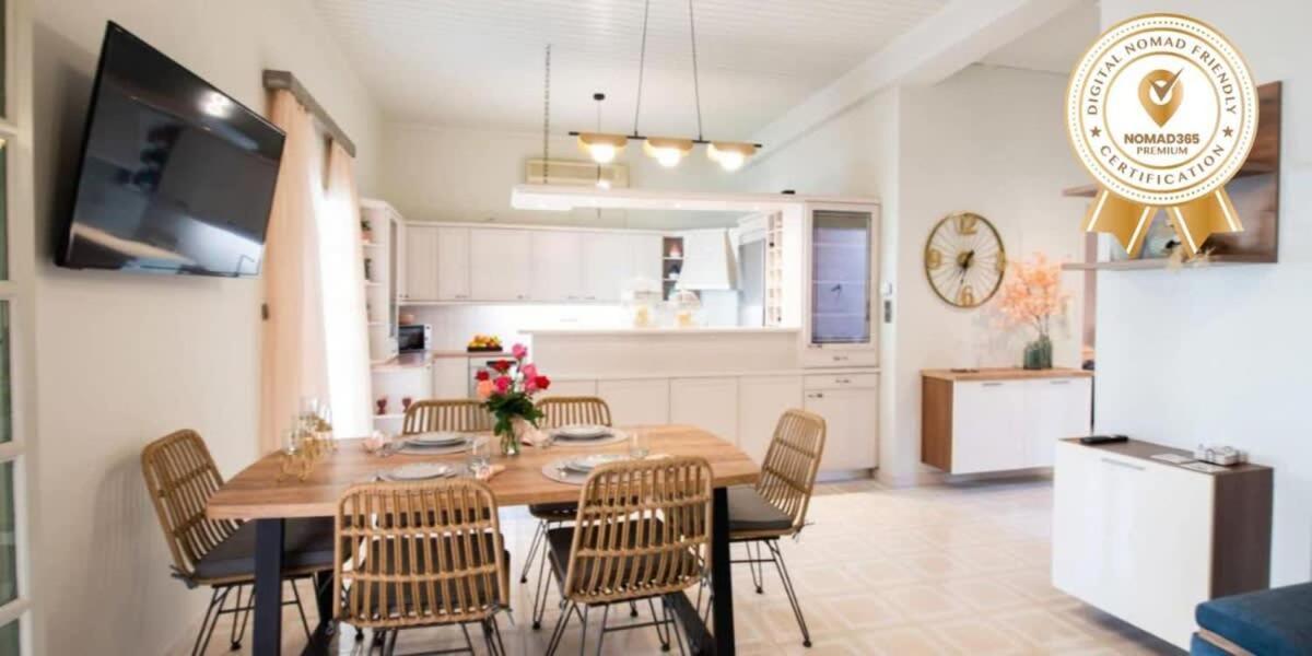 Dolce Favola Nomad Casa - Kalamata'S City Getaway Экстерьер фото