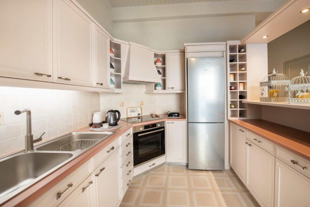 Dolce Favola Nomad Casa - Kalamata'S City Getaway Экстерьер фото